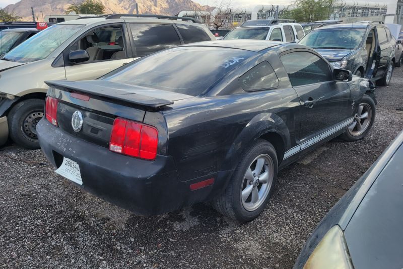 FORD MUSTANG 2007 – DD0396
