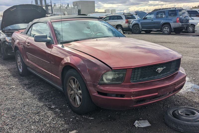 FORD MUSTANG 2005 – DD0581