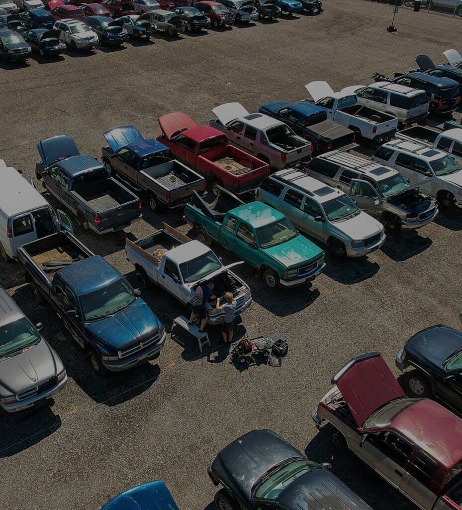 U-Pull Auto Parts @ Dis & Dat Auto Recycling image 3