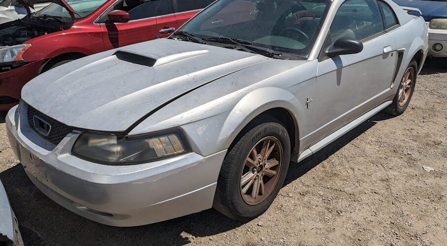 2003 Ford Mustang – DD0910