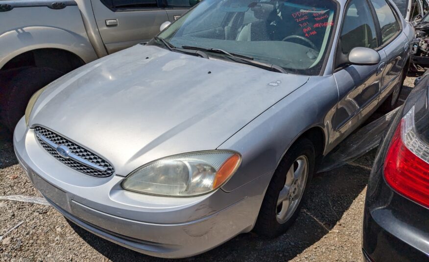 FORD TAURUS 2002 – DD2203