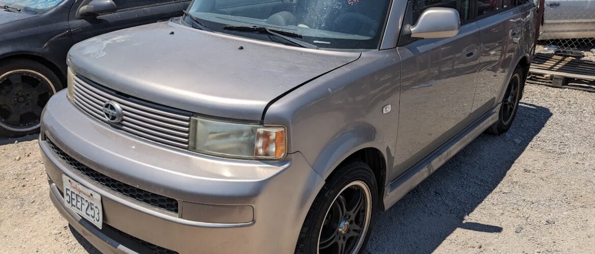 2004 Scion xB – DD2144