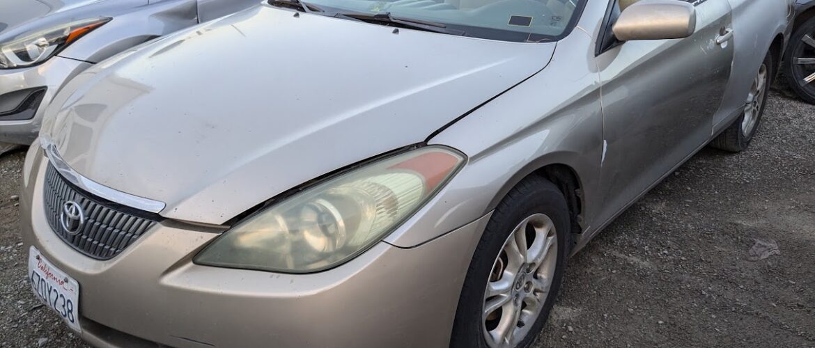 2004 Toyota Solara – DD2243