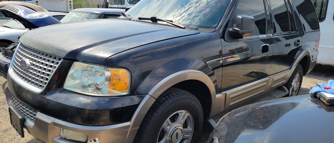 2003 Ford Expedition – DD2159