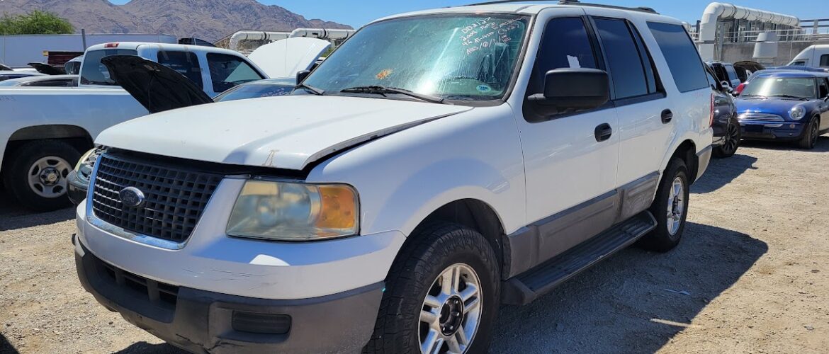 2004 Ford Expedition – DD2127