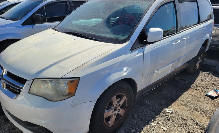 DODGE CARAVAN 2013 – DD2459