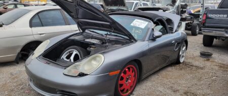 2004 Porsche Boxster – DD2067