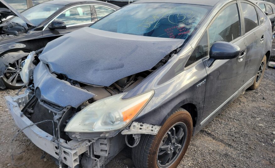 TOYOTA PRIUS 2015 – DD2586