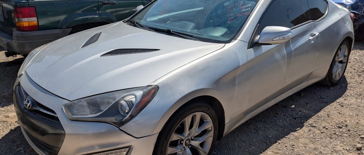 2013 Hyundai Genesis – DD2328