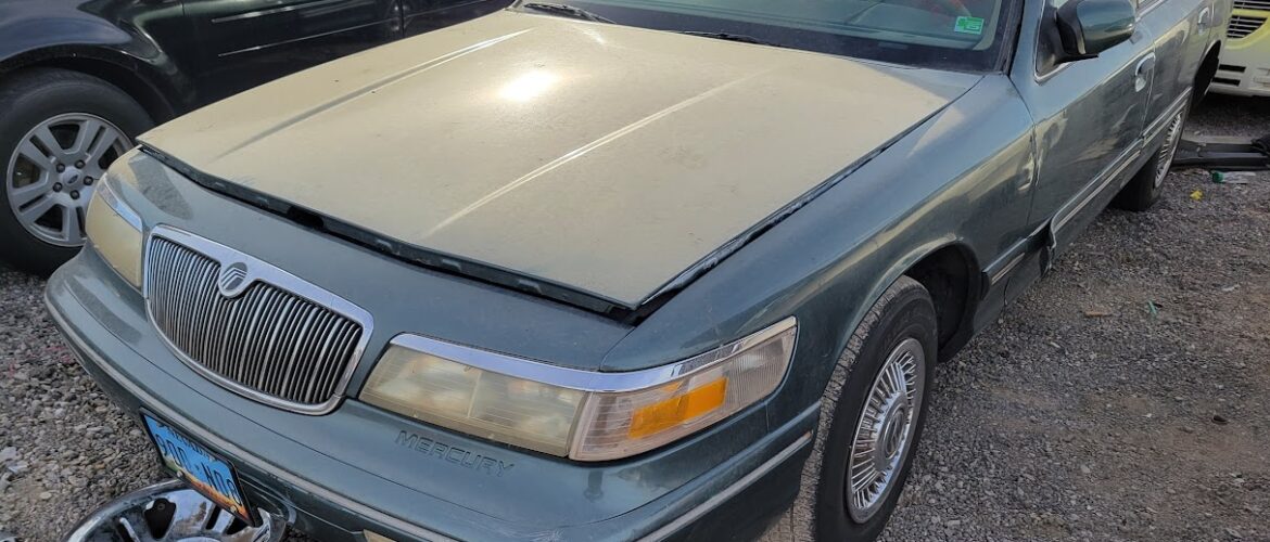 1995 Mercury Grand Marquis – DD2631