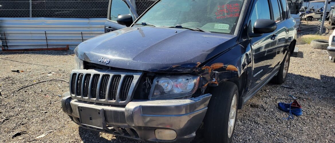 2015 Jeep Compass – DD3018