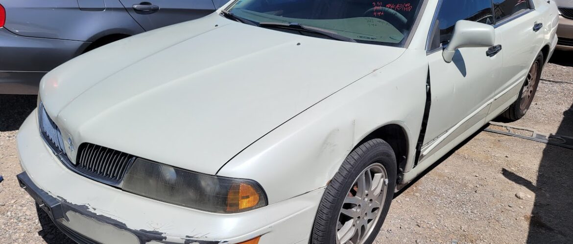2003 Mitsubishi Diamante – DD3090