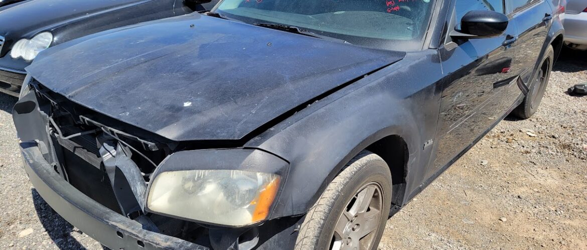 2006 Dodge Magnum – DD3128