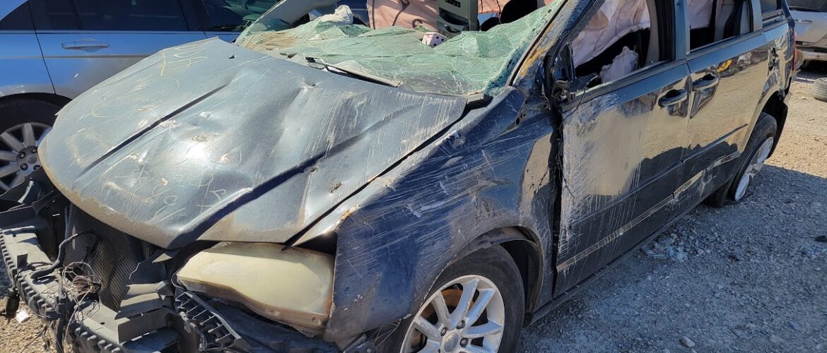 2014 Dodge Caravan – DD3181