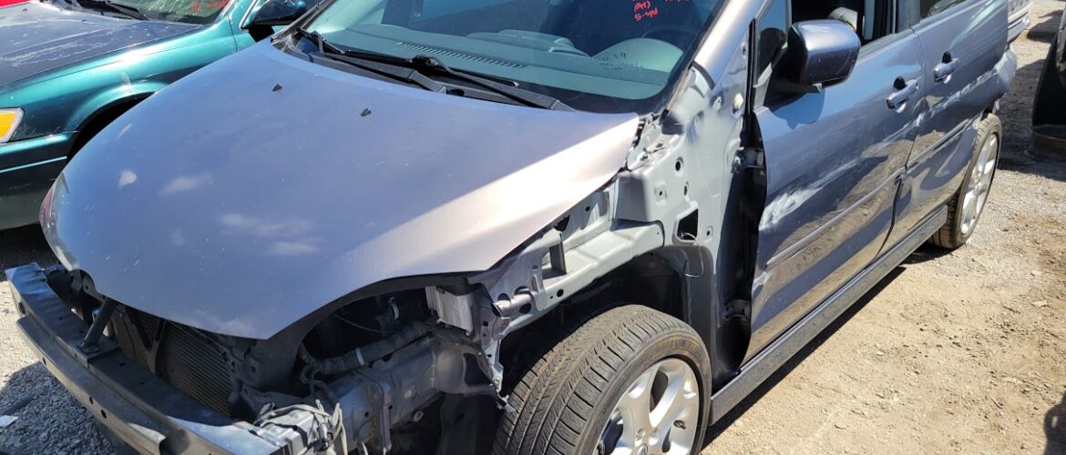 2008 Mazda 5 – DD3019