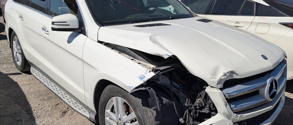 2013 Mercedes GL450 – DD3182