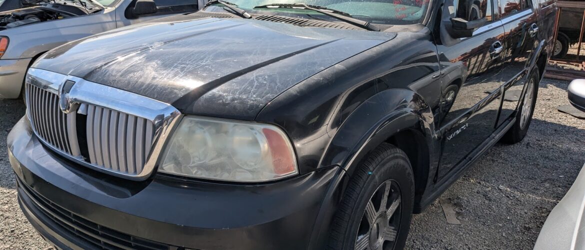 2006 LINCOLN NAVIGATOR – DD3407