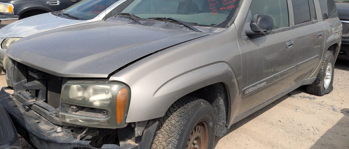 2003 CHEVY TRAILBLAZER – DD3437