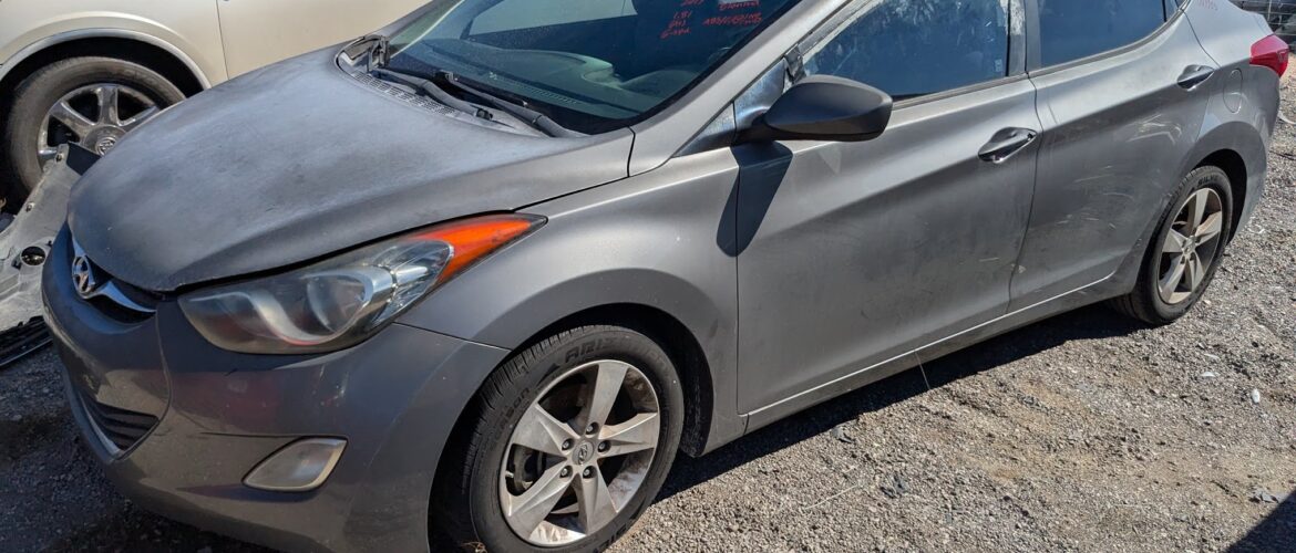 2013 Hyundai Elantra – DD3555