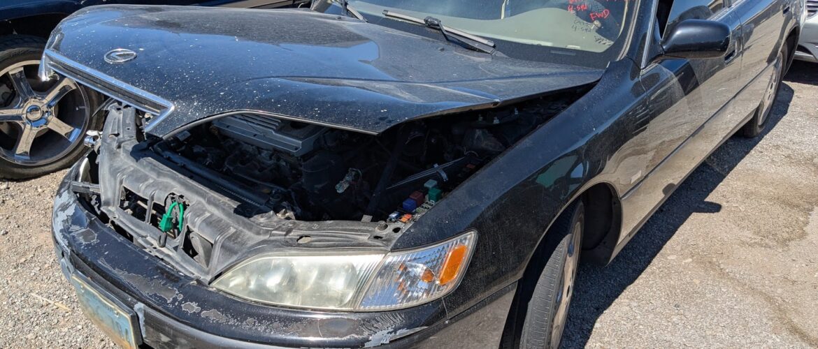 2000 LEXUS ES300 – DD3499