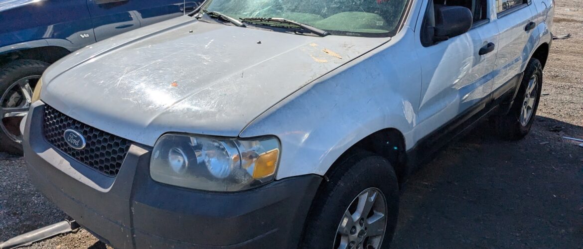 2005 FORD ESCAPE – DD3464