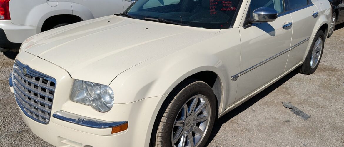 2006 CHRYSLER 300C – DD3667