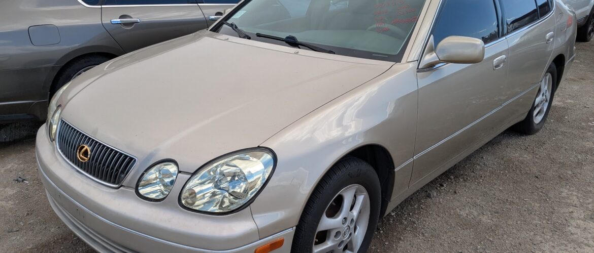 2002 LEXUS GS300 – DD3515