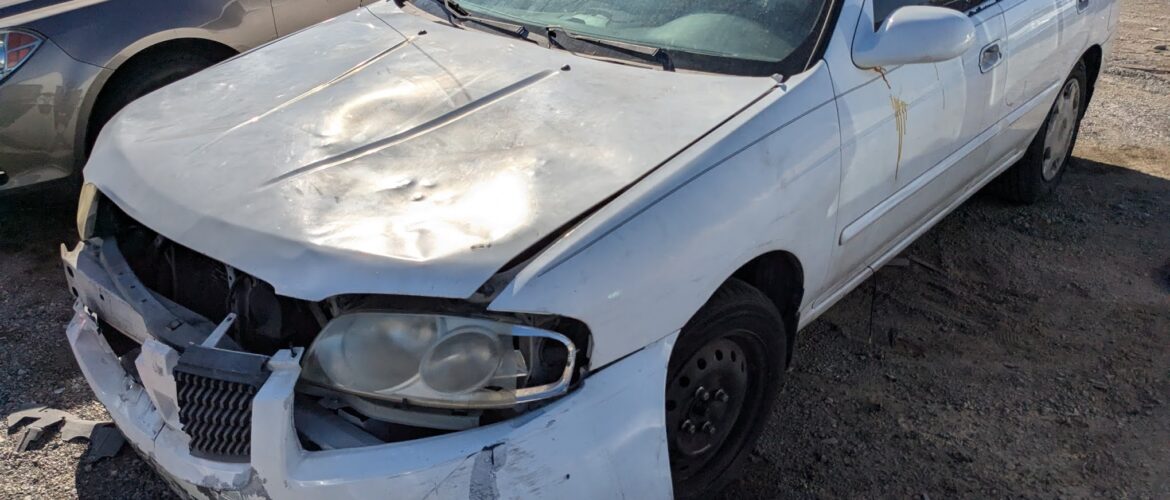 2004 NISSAN SENTRA – DD3560