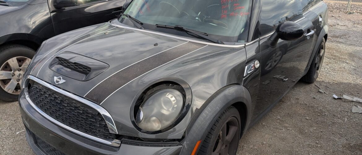 2011 MINI COOPER – DD3599