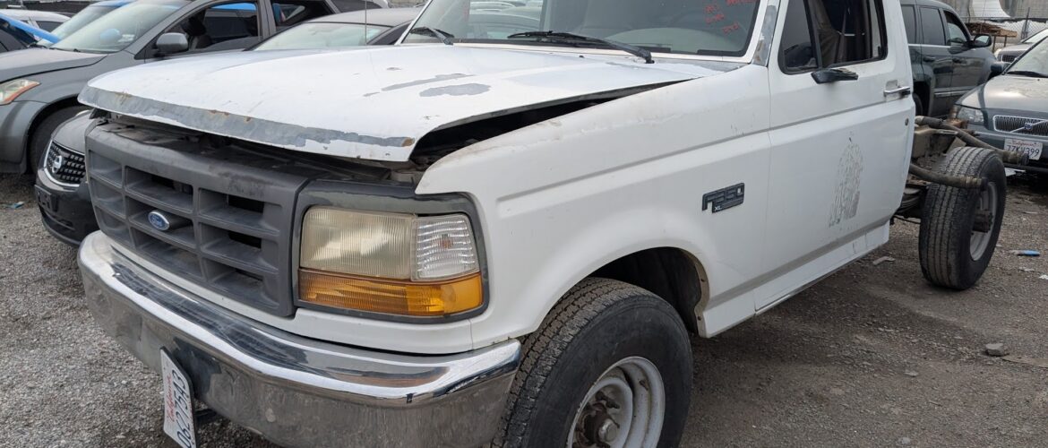 1997 FORD F350 – DD3703