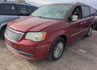 CHRYSLER TOWN & COUNTRY 2013 – DD3839