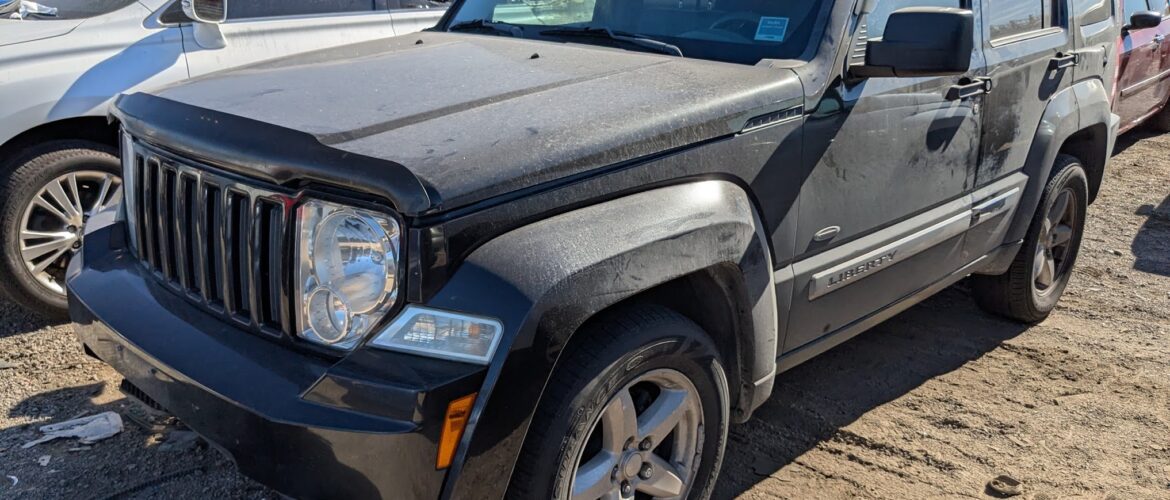 2012 JEEP LIBERTY – DD3672