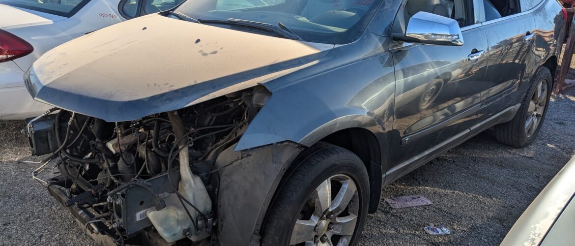 2009 CHEVY TRAVERSE – DD3794