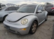 VOLKSWAGEN BEETLE 2002 – DD3890