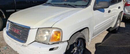 2004 GMC ENVOY – DD3744