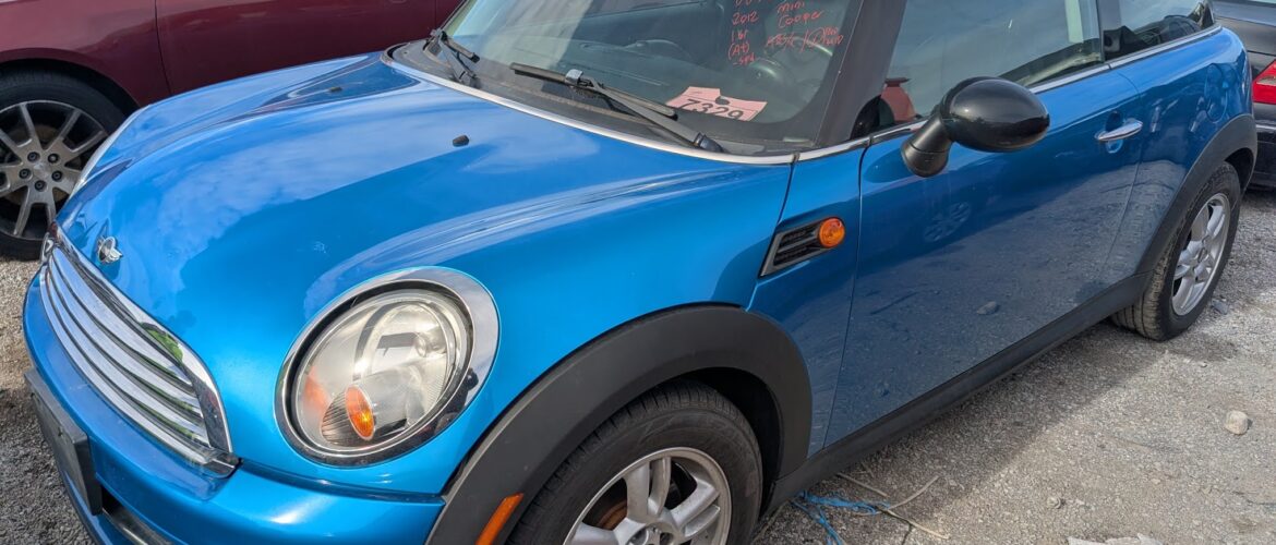 2012 MINI COOPER – DD3840