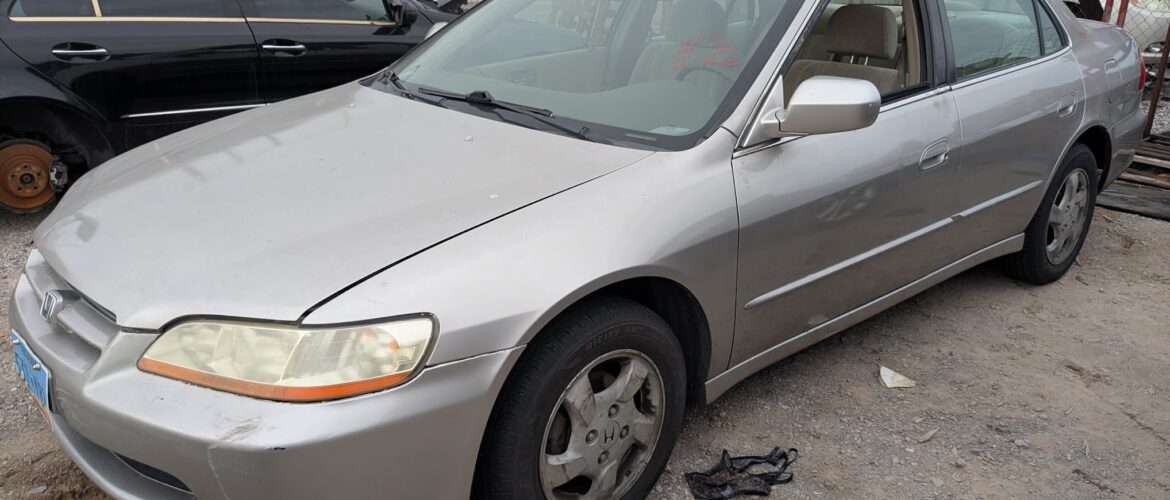 1999 HONDA ACCORD – DD3855