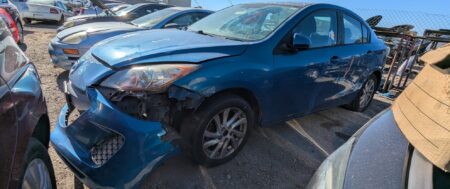 2012 MAZDA 3 – DD3882