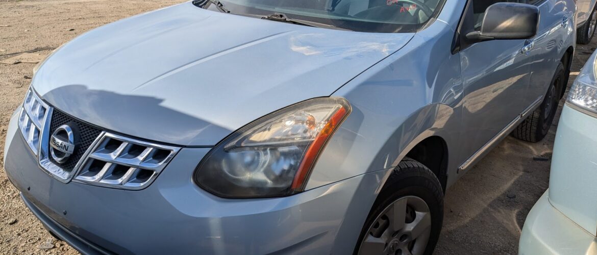 2014 NISSAN ROGUE – DD3884