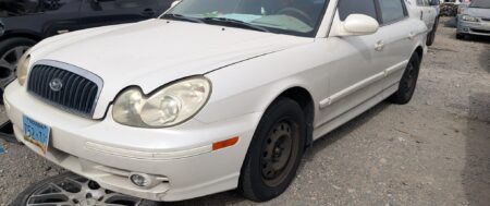 2003 HYUNDAI SONATA – DD3956