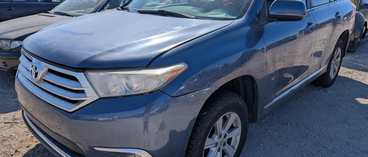 2012 TOYOTA HIGHLANDER – DD4072