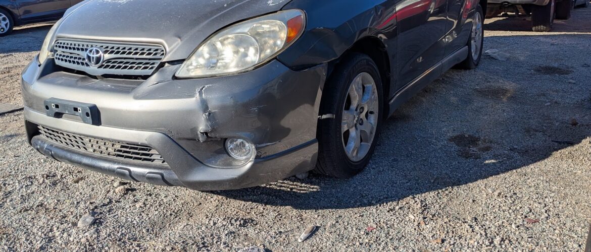 2005 TOYOTA MATRIX – DD3815