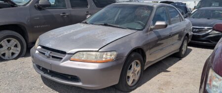 2000 HONDA ACCORD – DD4057