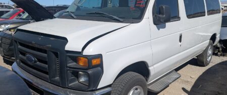 2010 FORD E350SD – DD4083