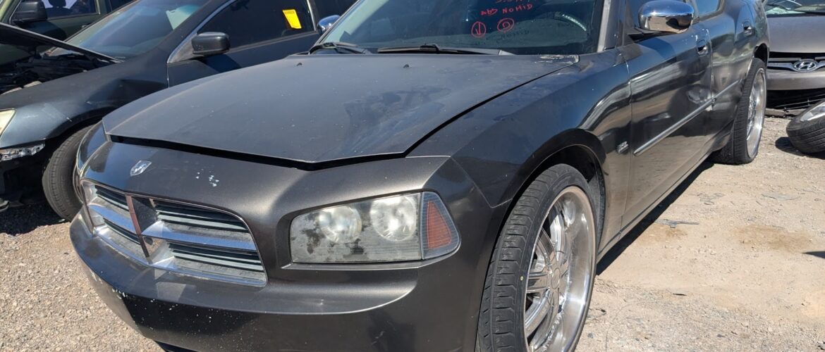 2010 DODGE CHARGER – DD4043