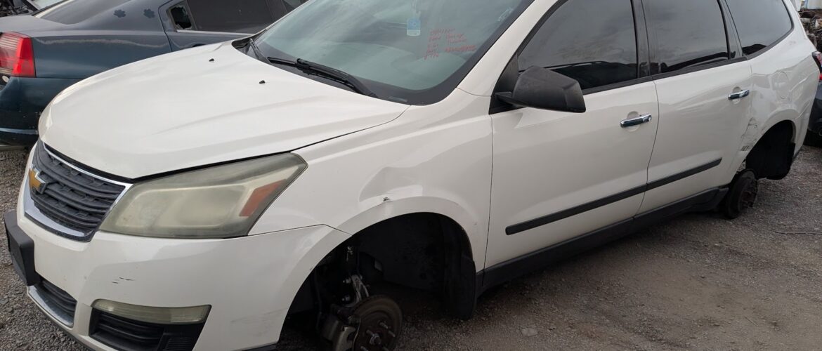 2014 CHEVY TRAVERSE – DD4100