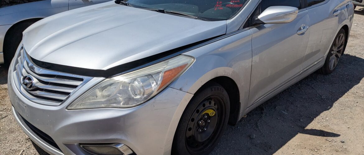 2013 HYUNDAI AZERA – DD4211