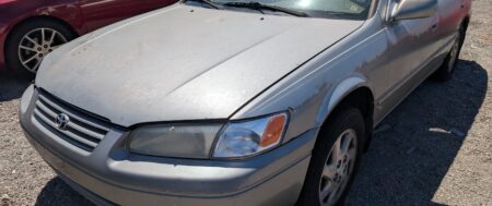 1998 TOYOTA CAMRY – DD4228
