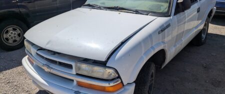 1999 CHEVY S10 BLAZER – DD4255