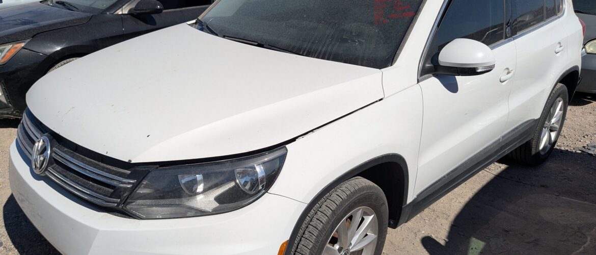 2017 VOLKSWAGEN TIGUAN – DD4258